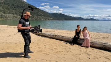 Blackmagic Design導入事例：St. John Knitsキャンペーンの場合