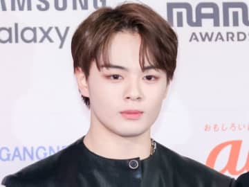 JO1・鶴房汐恩が年内脱退　本人の意向「自分自身を問いただし、気持ちの整理がついた」【コメント全文】