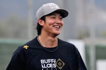 新“戦闘服”に興奮「めっさカッコええ」　ユニに続き…特別映像に騒然「びっくりした」