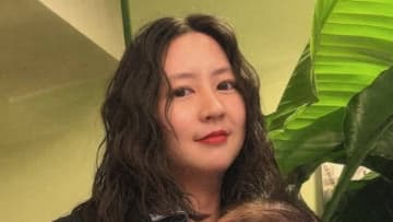 第2子出産の河北麻友子 大胆スリットから美脚スラリな豪華ドレス姿披露！スタイル際立つ全身ショットや薬指に指輪がキラリの写真に「言葉が出ない」とファンうっとり