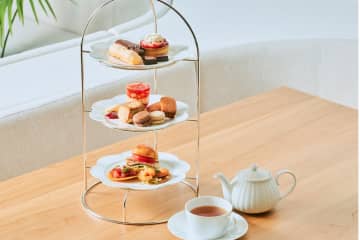 メゾンカカオ 丸の内店から初アフタヌーンティー、ショコラエクレアやマカロンなど