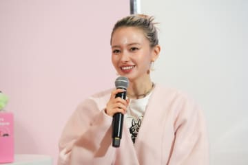 山本舞香 結婚を機に「もういいかな」と心境の変化を告白　“パワパフ愛”を解禁 約200点ものグッズを“大人買い”