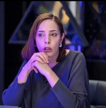 「何でこのタイミング」「想定は出来ないでしょう」と賛否の声。フィフィ、上海での歌手、強制退場の件に苦言を呈す