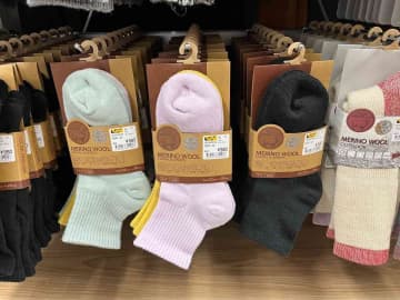 【ワークマン靴下】「足元あったか～」メリノウールやカイロポケット付きなど防寒アイテムをご紹介！