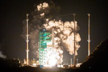 韓国でヌリ号ロケット4回目の打ち上げ実施　13機の衛星を軌道に投入