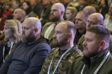 ウクライナ退役軍人130万人超　社会復帰支援、急務に