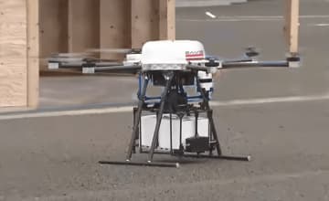 イームズロボティクス、レベル3.5での1対多運航ドローン物流の実証実験