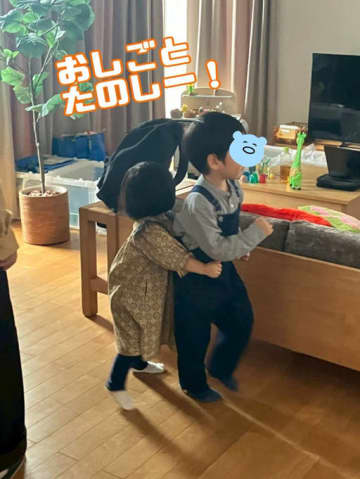 ニッチェ江上、5歳長男・3歳長女と親子共演！「兄妹揃って名役者」「将来は俳優さんかなぁ」の声