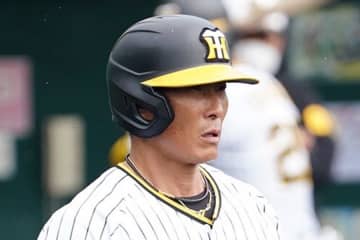 阪神OBの肉体に騒然「どないなっとんねん」　44歳も“現役超え”？「また凄い体に…」