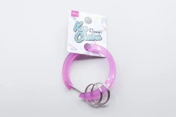 「ダイソーでこのクオリティ？」思わず二度見した毎日持ち歩きたい高見えキーホルダー