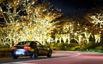 MAZDA TRANS AOYAMA、マツダ車を借りて夜景ドライブを楽しめる「クリスマス期間限定イベント」開催中 限定カフェメニューも用意