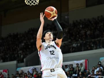 渡邊雄太が攻守に貢献…ホーキンソンはリバウンドとアシストでトップ／日本代表Window1スタッツ