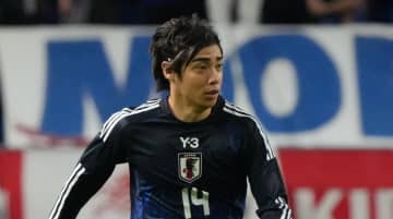 「髭は気に入ってないのでもう剃った」32歳日本代表スター選手が私服投稿！久保建英も反応したワケ