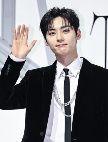 ビジュアル、才能、人間性すべてがキラキラな“演技ドル”、ファン・ミンヒョンを深掘り！