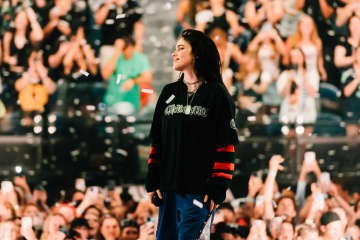 ビリー・アイリッシュ、米ビルボードの2025年ロック＆オルタナ年間チャートでアルバム＆ソング制覇