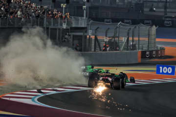 「アウト側はリスクを伴うが、ガスリーには十分なスペースを与えた」入賞を期待していたヒュルケンベルグは接触リタイア