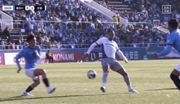 何だこの回転…京都FWが「天才すぎる」「マジですげえ」“驚愕ワンタッチパス”のアシストが話題「咄嗟に狙ったの？」