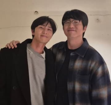 ソン・シギョン、パク・ソジュンと仲睦まじいツーショット！「本人から直接OSTをお願いされた」