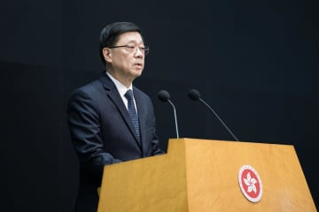 香港行政長官「香港特区立法会選挙は予定通り実施」