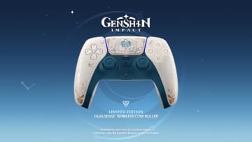 PS5純正コントローラー・DualSenseに『原神』コラボモデル登場！旅人のモチーフアイコンや、裏面にはパイモンも