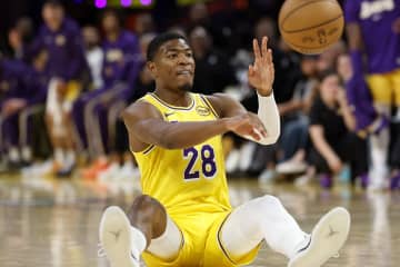 【NBA】レイカーズ、攻守ともに精彩欠き連勝は７でストップ…八村塁はFG試投１本で今季初の無得点と沈黙＜DUNKSHOOT＞