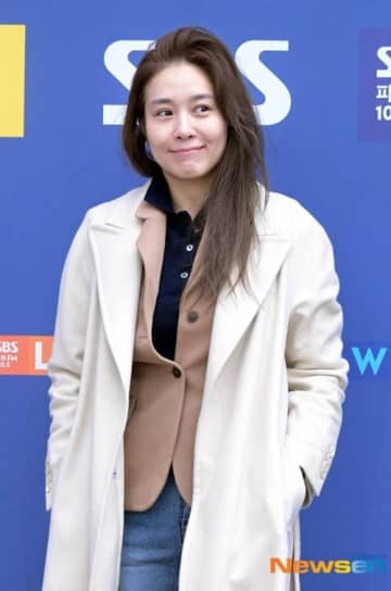 オク・ジュヒョン、事務所を登録せずに運営した疑いで書類送検