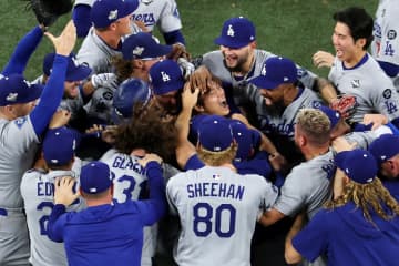 ドジャースのWS連覇から１か月…米国で感動再燃「忘れられない第７戦」「もうそんなに経ったなんて信じられるか？」
