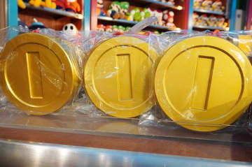 「どこに需要が…？」ＵＳＪで発見、コインを叩いて鳴らすだけのグッズ