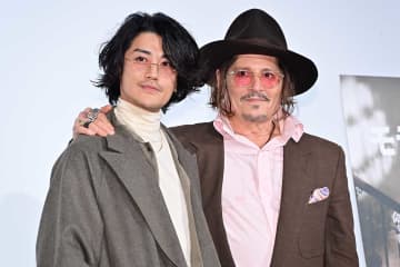 赤西仁、ジョニー・デップと食事の約束告白に会場驚愕　イベントに緊急登壇「共通の知り合いがいまして」