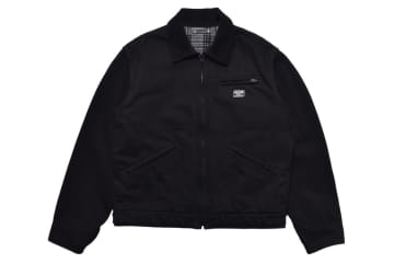 マインデニムの黒デニムジャケット＆星刺繍Tシャツ、エムアンドエム カスタムパフォーマンスと初コラボ