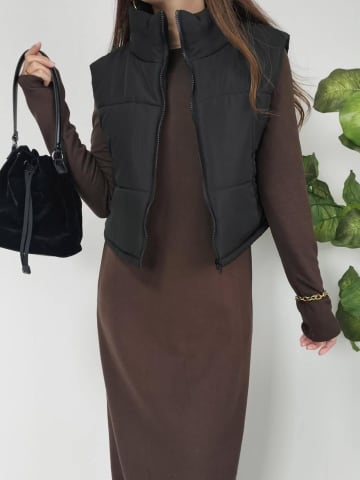 美シルエットな「冬っぽベスト」→【しまむら】に770円で売ってた！（歓喜）