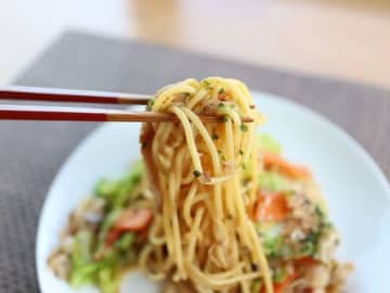 パスタ茹でるときに『重曹』を入れると→麺に変化が！？試してみたくなる…驚きの裏ワザを検証♪