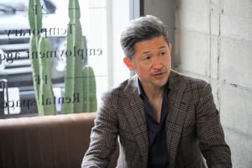 「映画のワンシーンみたい」なキングカズ一家。煌びやかな家族ショットに海外反響「ママは本当にかわいい」「美しく祝福されたファミリー」