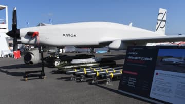 日本でマイナーな欧州無人機2機種に見るMALEの将来の姿 「標準形」をはずれた？