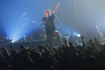 3markets[ ]、Spotify O-EASTで新章へ。 配信EP『コンプレックスは抜け出せない』＆ツアー『ライブハウスは抜け出せない』開催を発表