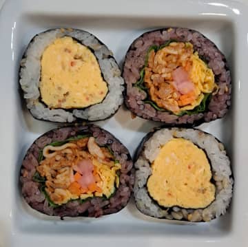 キンパを極める！　畑中三応子 食文化研究家　連載「口福の源」