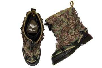 ドクターマーチン×バビロンのブーツ＆シューズ、“植物の葉”のようなカモフラージュパーツをカスタム