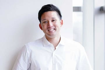 闘病中の“大物”の笑顔に広がる安堵「元気そうで何より」　OBの豪華ショットに反響