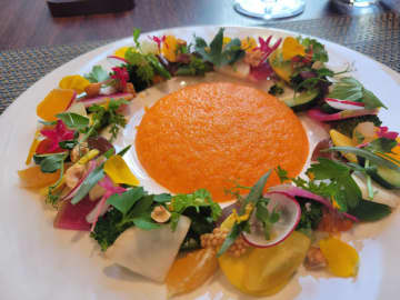 【銀座】約840kcalでフレンチのコースが楽しめる！“発酵”を極めたシェフが手掛ける新感覚メニュー