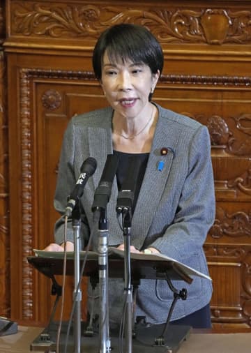 首相、持続可能性配慮し財政出動　「強い経済構築」