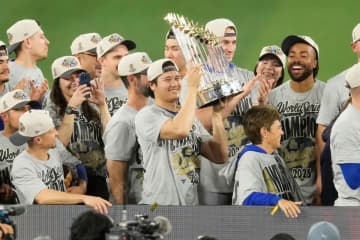 金満ドジャースは「英雄だ」 ＭＬＢ没落の根源はバウアーも反発した〝閉鎖空間〟＝米報道