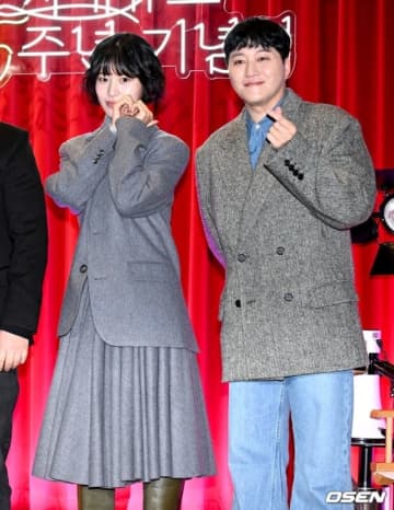 【PHOTO】イ・スギョン＆キム・デミョンら「シネキューブ25周年記念式」に出席