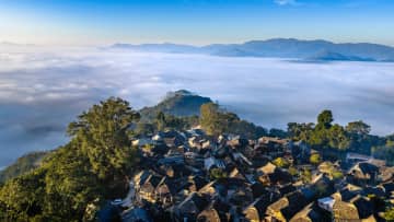 景邁山に壮大な雲海が出現　中国・雲南省普洱市