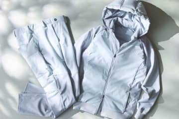 スタイルよく見えてスイングもしやすい！ 「ハーレー」の中綿入りセットアップが冬ゴルフで大活躍