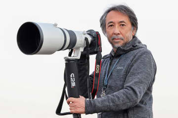 クルマの本質を撮り続けた集大成の写真展「CHASING GRACE」を開催する小林稔さんにインタビュー