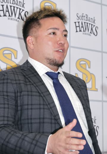 ソフト山川、現状維持4億5千万　柳町は大幅増の1億1千万で更改