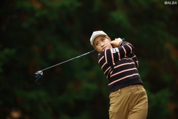 高橋しずくが単独首位キープ　佐田山鈴樺2位、前多愛ら3位【JLPGAファイナルQT】