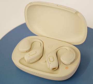 NTTソノリティ、“聞こえ”の新ブランド「cocoe」。世界初の“ながら聴き”集音器「cocoe Ear」発売
