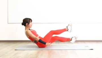 8分で腹筋が悲鳴！足バタバタの“鬼トレ”がスゴすぎるかも…