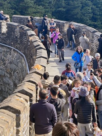 訪中観光客が急増、中国で何が起きているのか